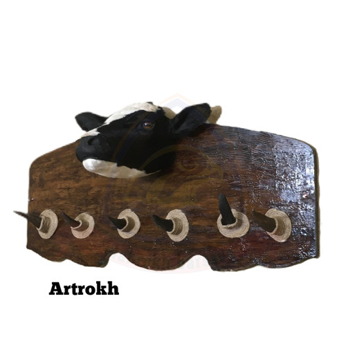 تاکسیدرمی کله گوساله